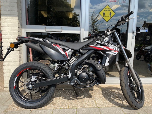 Rieju MRT 50CC | Super Motard | Zwart | Op Voorraad